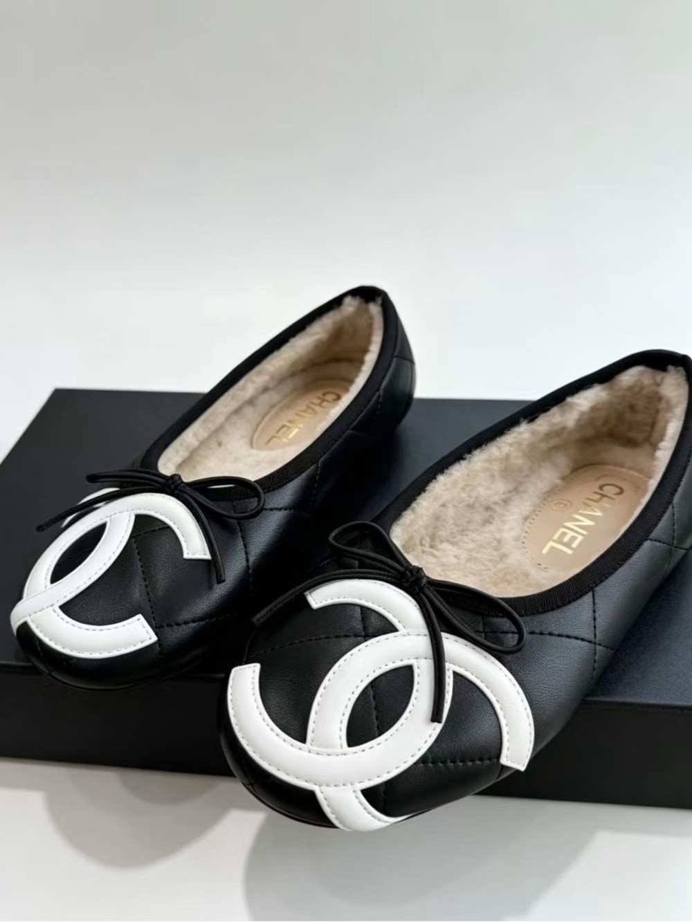 Chanel Black Quilted Ballet Flats Women’s Shoes